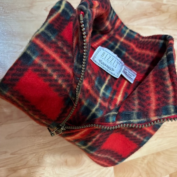 BIZZIT Collection Plaid 100% Polyester red sweater Size P/S - Picture 11 of 15